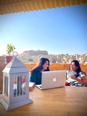 Отель Jaisalmer Hostel Crowd  Джайсалмер